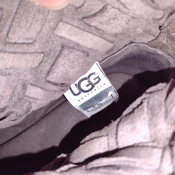 SOLD women's ugg boots w braided leather and wooden heels in awesome condition - Picture 6 of 11